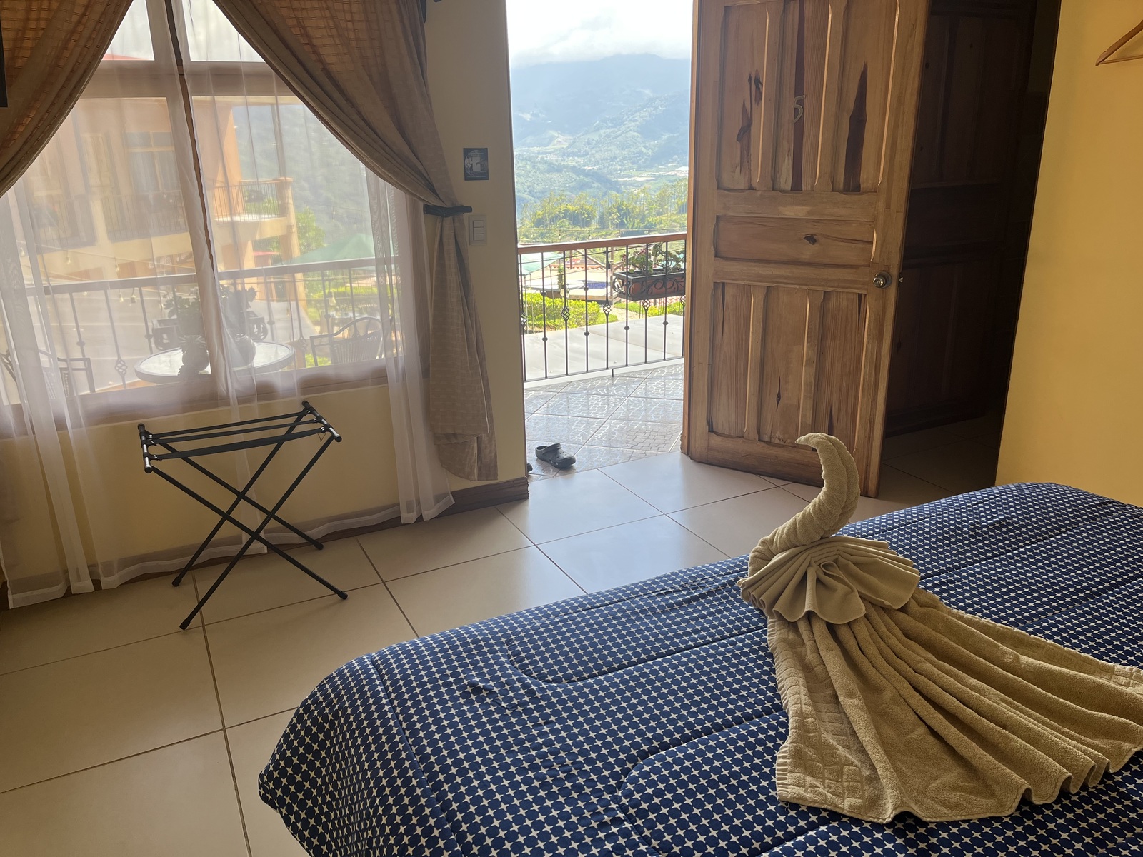 King Room with Mountain View